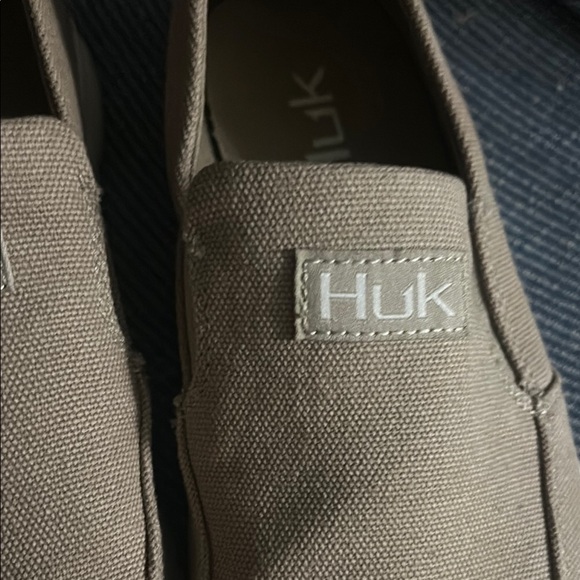 Huk Tan Loafers Slip-On Shoes - Picture 2 of 9